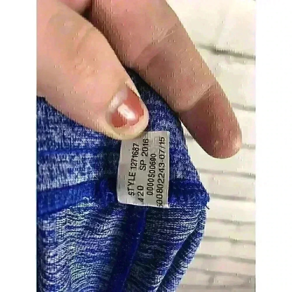 Under Armour Womens Size S/P Blue Capri Pants Style  #1271687 - Picture 4 of 5